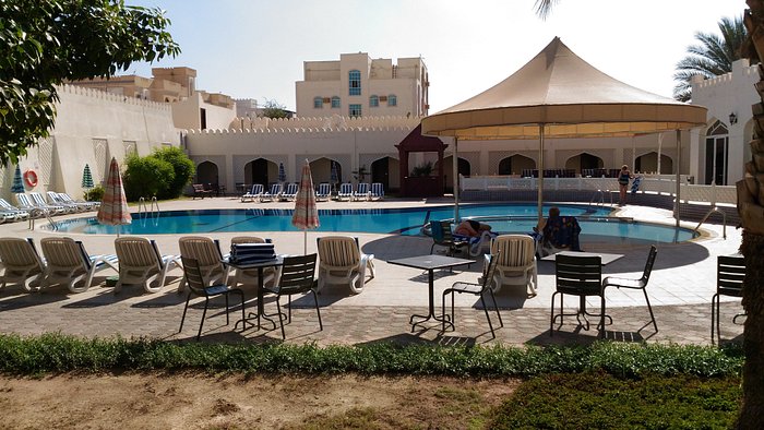 Falaj Daris Hotel
